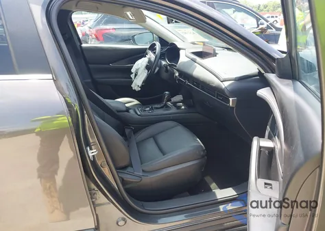 2021 Mazda Cx-30 Select z USA, uszkodzony, nr VIN 3MVDMBBL5MM259366